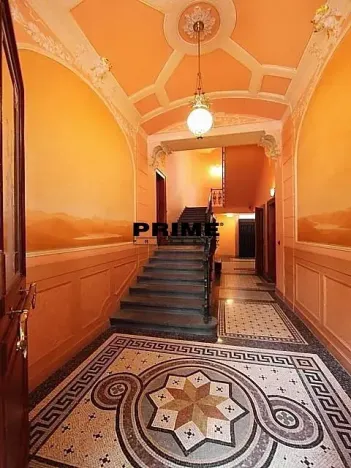 Pronájem bytu 4+1, Praha - Staré Město, Pařížská, 151 m2