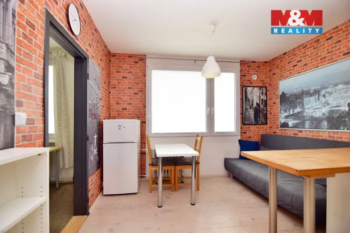 Pronájem bytu 1+1, Děčín - Děčín IX-Bynov, Kyjevská, 34 m2