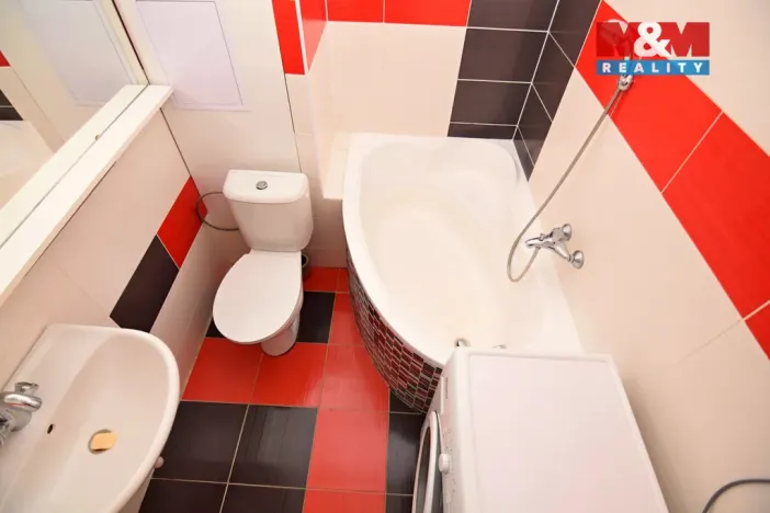 Pronájem bytu 1+1, Děčín - Děčín IX-Bynov, Kyjevská, 34 m2