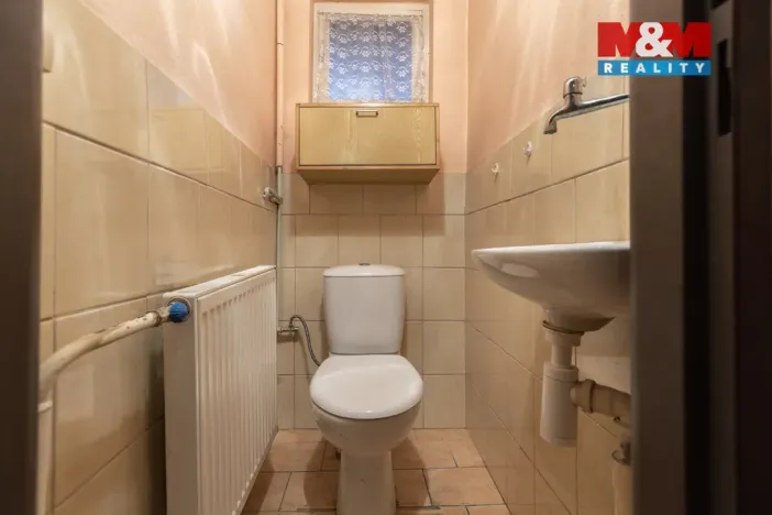 Prodej rodinného domu, Žabeň, 185 m2