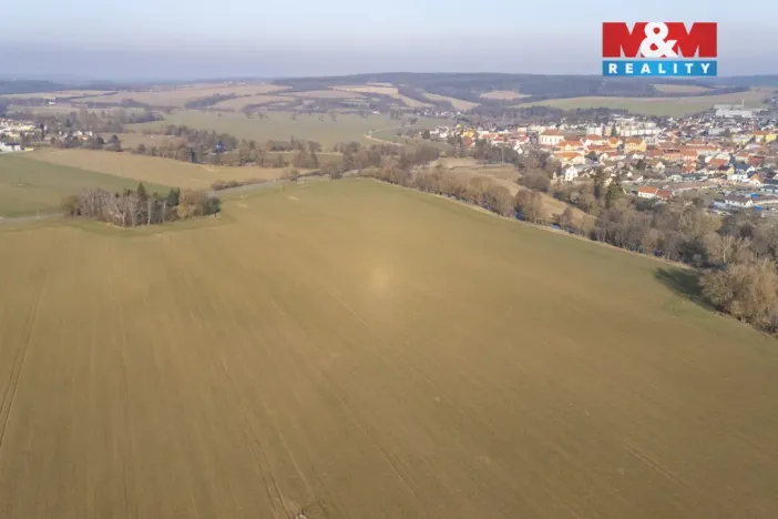 Prodej pole, Město Touškov, 9684 m2