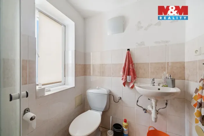 Prodej rodinného domu, Cerekvice nad Loučnou, 408 m2