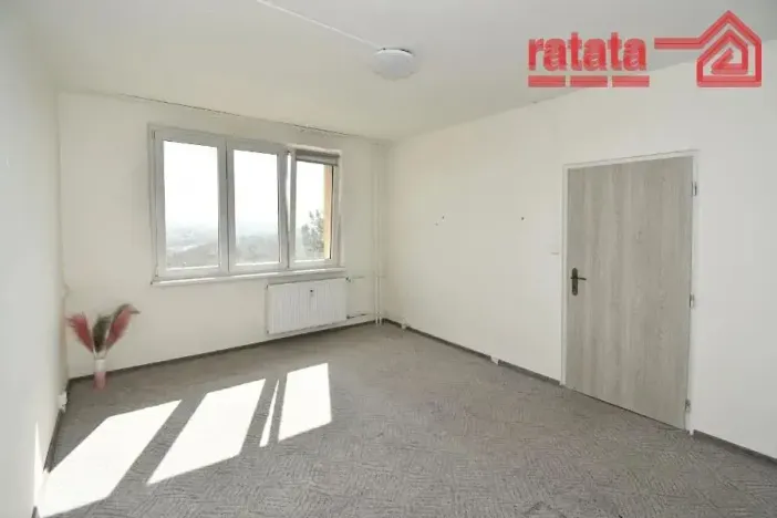 Pronájem bytu 1+1, Chomutov, Borová, 36 m2