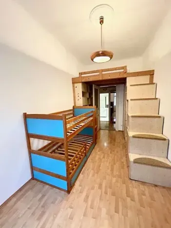 Prodej bytu 3+1, Praha - Malá Strana, Petřínská, 75 m2