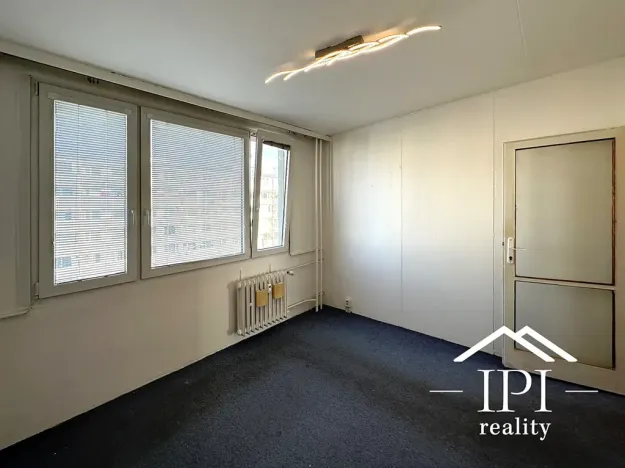 Prodej bytu 3+1, Praha - Podolí, Kaplická, 59 m2