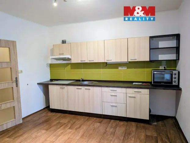 Pronájem bytu 2+1, Opava - Předměstí, Krnovská, 61 m2