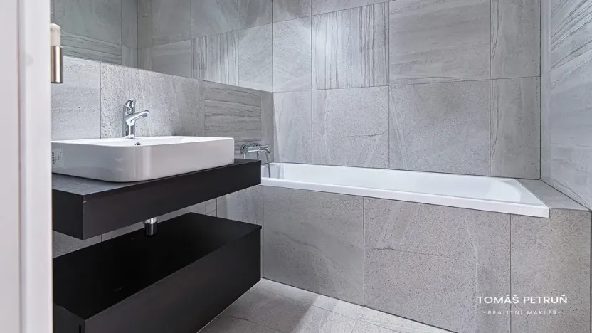 Pronájem bytu 2+kk, Hradec Králové - Věkoše, V. J. Kašpara, 50 m2