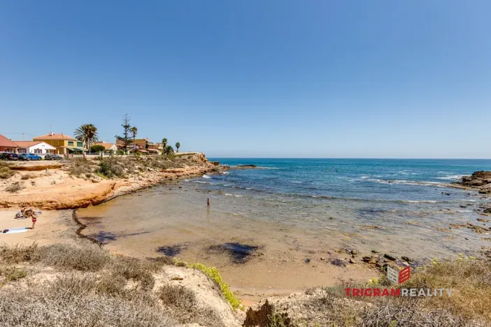 Prodej bytu 3+kk, Torrevieja, Španělsko, 60 m2