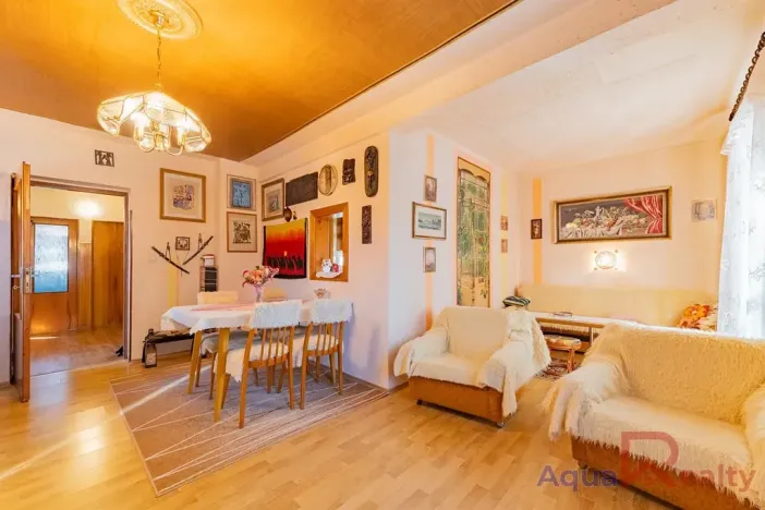 Prodej rodinného domu, Krásná, 307 m2