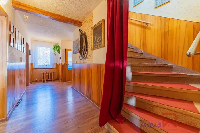 Prodej rodinného domu, Krásná, 307 m2