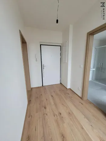 Pronájem bytu 1+kk, Pardubice, Nová Tesla, 32 m2