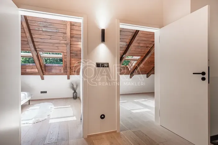 Prodej rodinného domu, Hradištko, Kersko, 156 m2