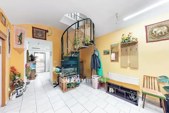 Prodej obchodního prostoru, Praha - Vinohrady, Moravská, 92 m2