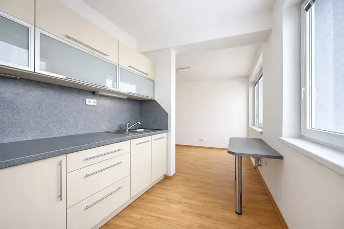 Pronájem bytu 2+kk, Zlín, Podlesí II, 50 m2