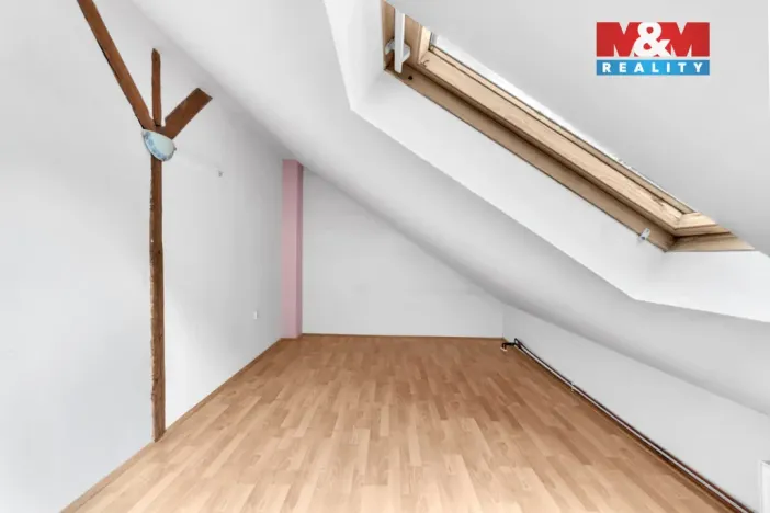 Prodej rodinného domu, Lomnice nad Popelkou, Josefa Jana Fučíka, 122 m2