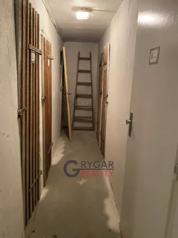 Pronájem bytu 1+kk, Praha - Braník, Jeremenkova, 31 m2