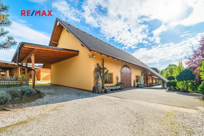 Prodej rodinného domu, Klatovy, 304 m2