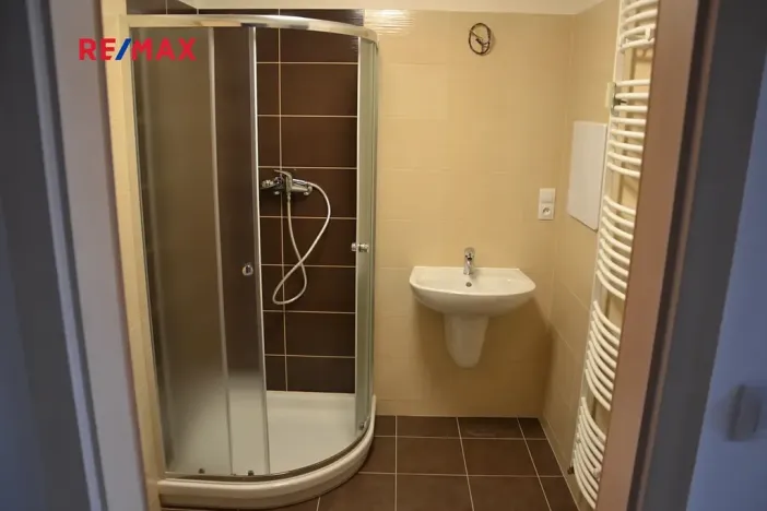 Pronájem bytu 1+kk, Plzeň, Štefánikova, 32 m2