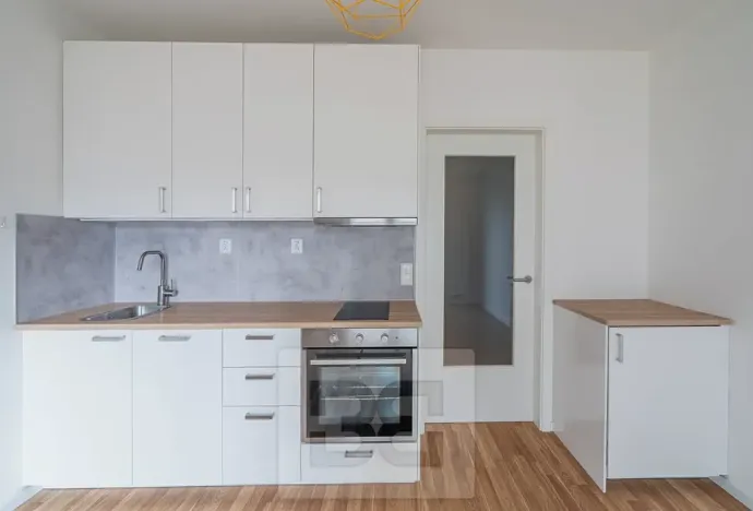 Pronájem bytu 1+kk, Praha - Libeň, 26 m2