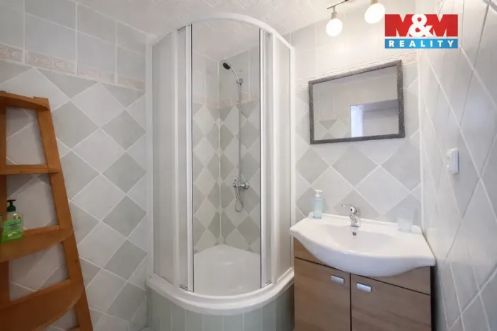 Pronájem bytu 2+1, Chomutov, Písečná, 63 m2