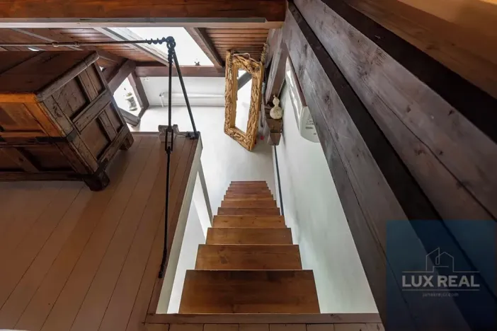 Prodej atypického bytu, Mikulov, Komenského, 164 m2