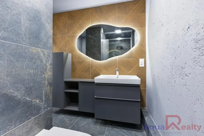 Prodej bytu 3+1, Karlovy Vary, Vítězná, 74 m2