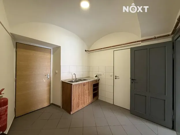 Pronájem obchodního prostoru, Jilemnice, Vavřinecká, 30 m2