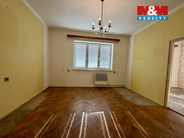 Prodej bytu 2+1, Ostrava - Mariánské Hory, Korunní, 62 m2