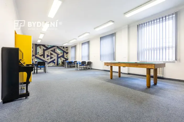 Pronájem kanceláře, Teplice, Modlanská, 153 m2