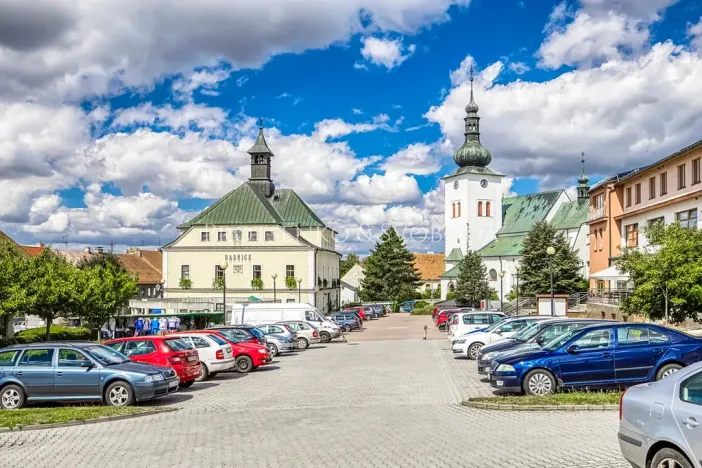 Prodej ubytování, Křižanov, Benešovo náměstí, 530 m2