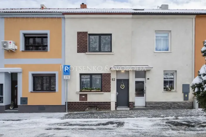 Prodej rodinného domu, Kolín, Ke Hřišti, 186 m2