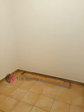 Pronájem bytu 2+kk, Praha - Hostivař, náměstí Přátelství, 58 m2