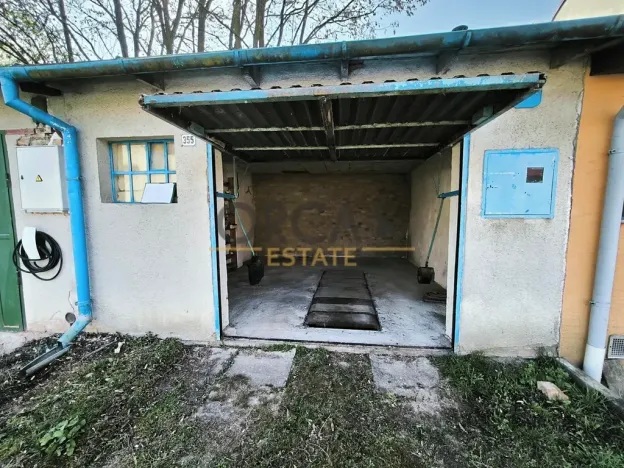 Prodej garáže, Kyjov, 19 m2