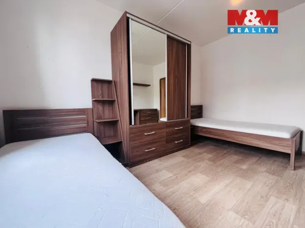 Pronájem bytu 3+1, Klatovy - Klatovy III, Pod Hůrkou, 70 m2