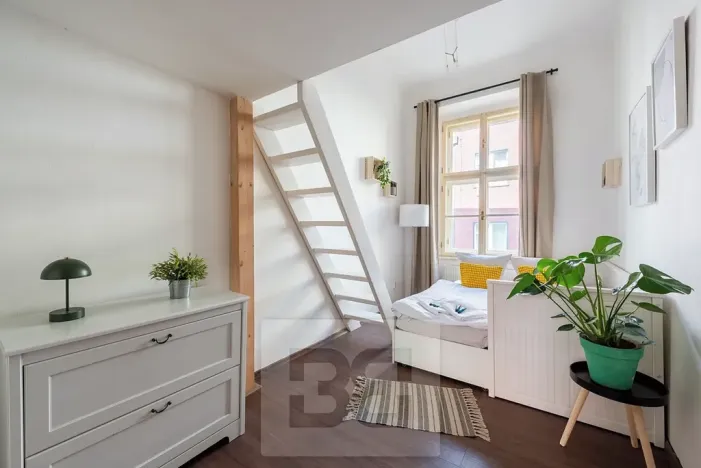 Pronájem bytu 3+kk, Praha - Nové Město, 71 m2