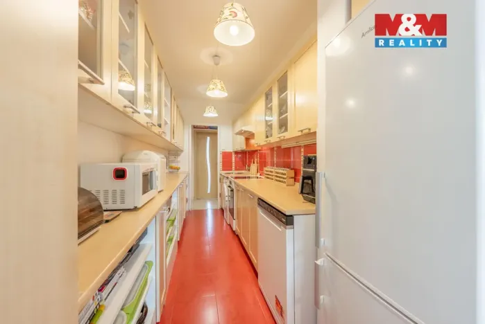 Prodej bytu 3+1, Praha - Prosek, Kytlická, 79 m2