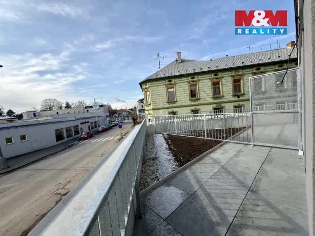 Pronájem bytu 1+kk, České Budějovice - České Budějovice 5, Dobrovodská, 40 m2