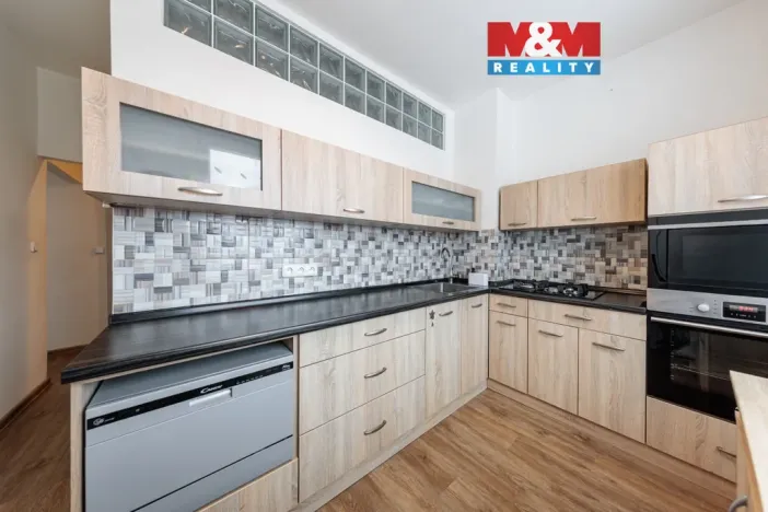 Prodej bytu 3+1, Hranice, Vítězná, 63 m2