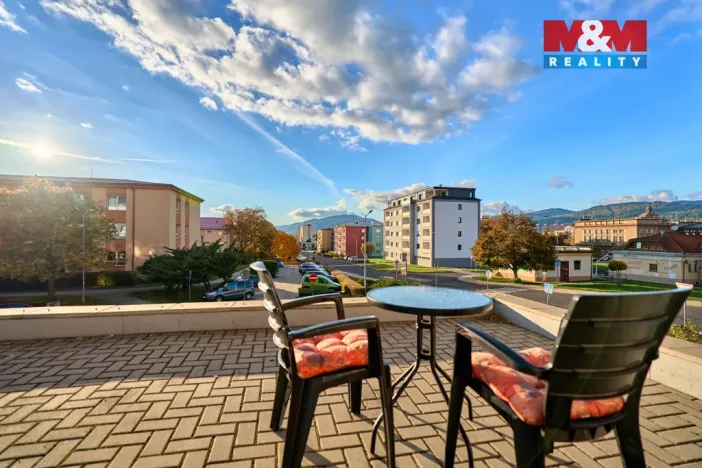 Pronájem obchodního prostoru, Ostrov, Lidická, 120 m2