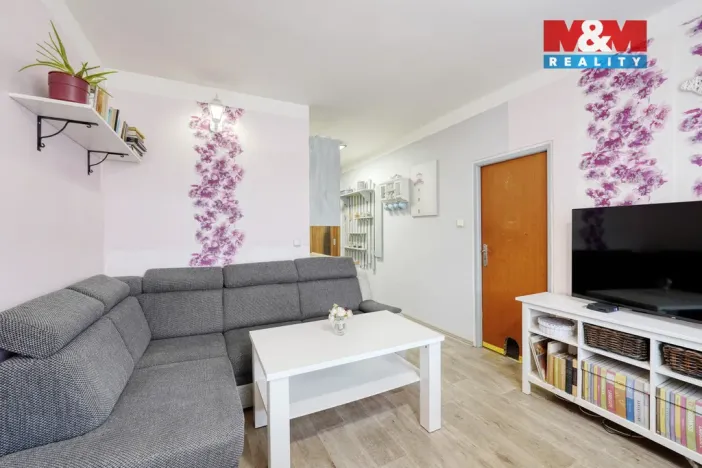 Prodej bytu 2+1, Karlovy Vary - Drahovice, Anglická, 55 m2