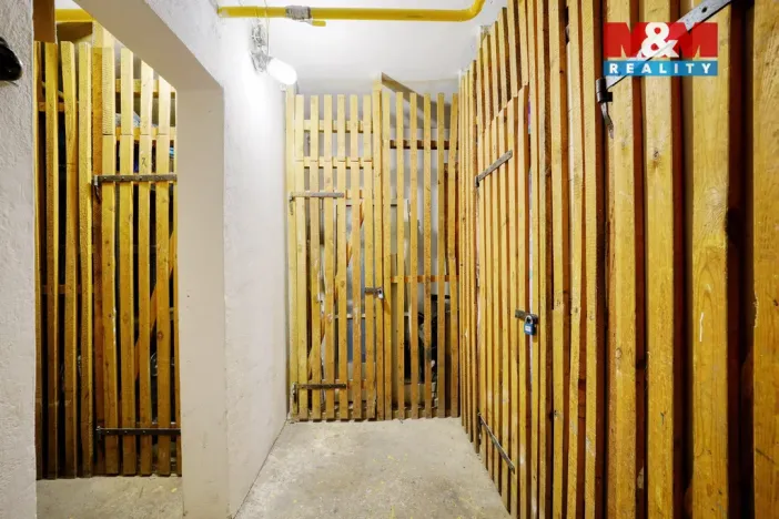 Prodej bytu 2+1, Karlovy Vary - Drahovice, Anglická, 55 m2