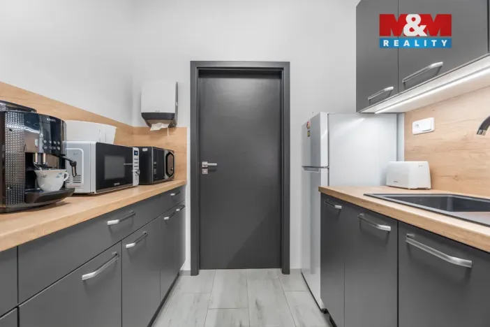 Pronájem kanceláře, Ústí nad Labem, Havířská, 157 m2