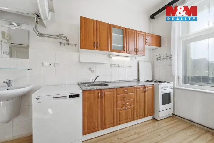 Pronájem kanceláře, Plzeň, Koterovská, 31 m2