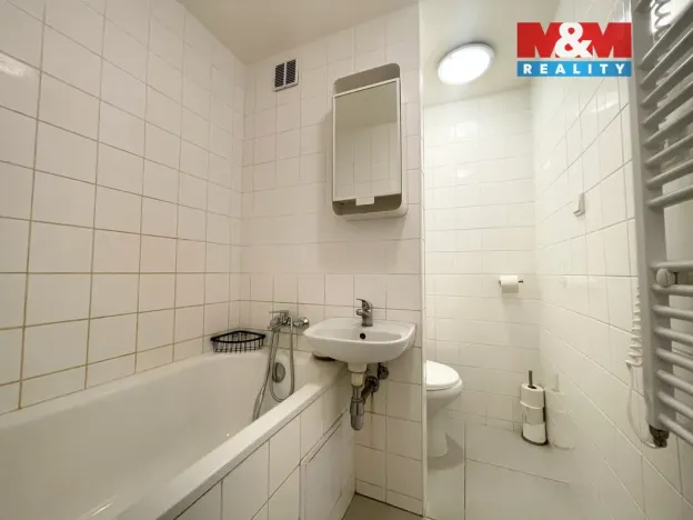 Pronájem bytu 1+1, Brno - Bystrc, Vondrákova, 38 m2