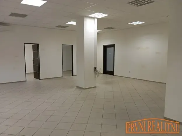 Pronájem obchodního prostoru, Uherský Brod, Bří Lužů, 80 m2