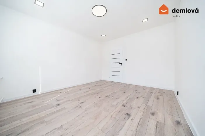 Pronájem bytu 2+1, Ostrava, Otakara Jeremiáše, 58 m2