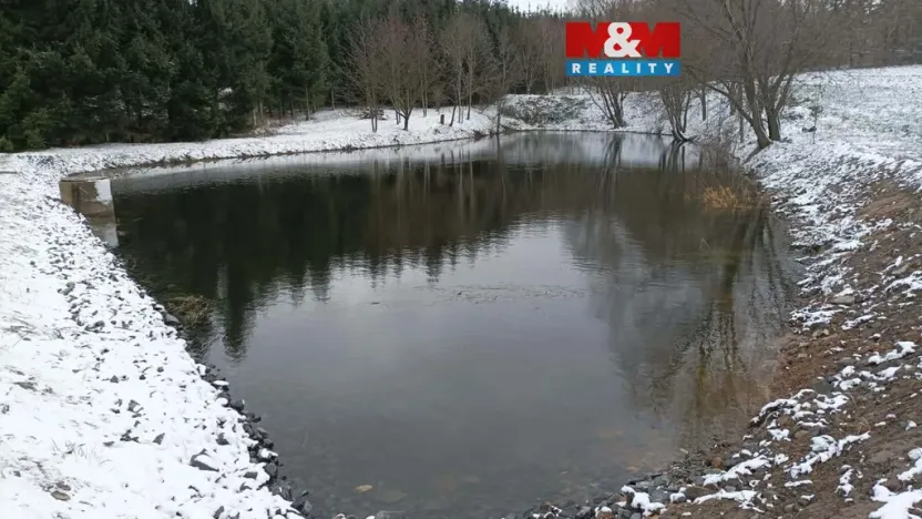 Prodej rybníku, Předhradí, 3750 m2