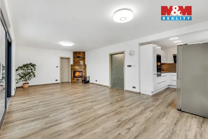 Prodej rodinného domu, Tmaň, K Vodojemu, 188 m2