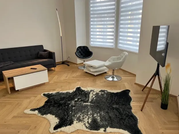 Pronájem bytu 2+kk, Praha - Vršovice, Žitomírská, 60 m2