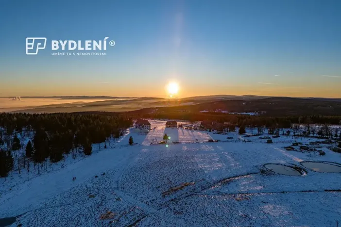Prodej restaurace, Vysoká Pec, 1120 m2